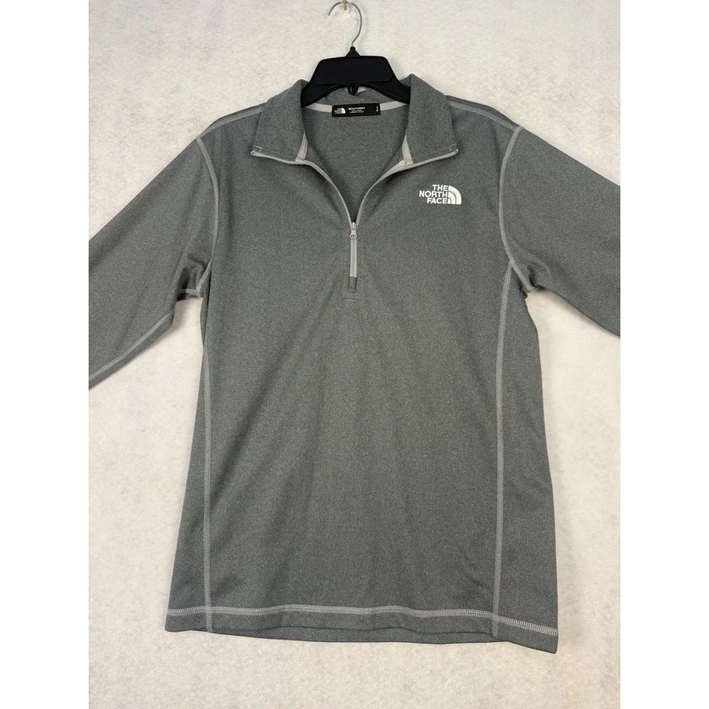 The North Face Men's Small Gray Heather 1/4 Zip Pullover Performance Shirt